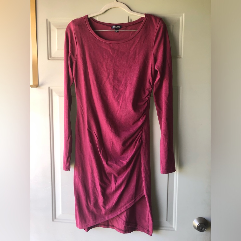 Tildon maroon gathered dress size M